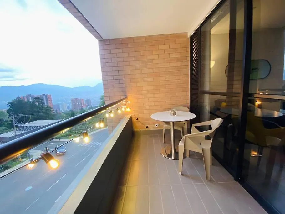 Апартаменты Beautiful New Loft Poblado Медельин