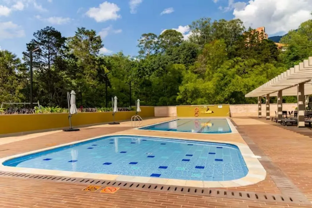 Апартаменты Beautiful New Loft Poblado Медельин